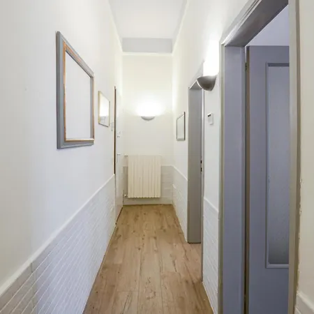 1 Bedroom Lovely In * Florence
